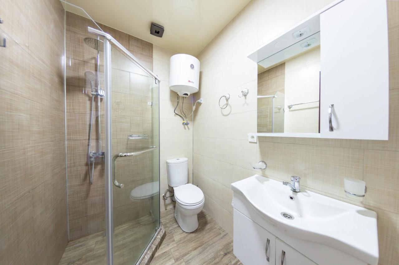 5 Apartment In One Boulding - Near Stadium Batumi Exterior photo